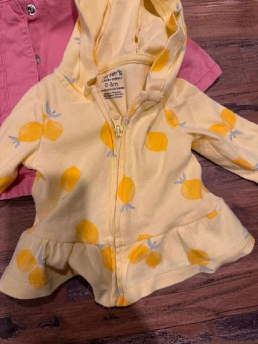 Carters set baby